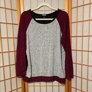 Buffalo David Bitton Women’s Size XL Top Grey Burgundy Raglan Sleeves Sweatshirt